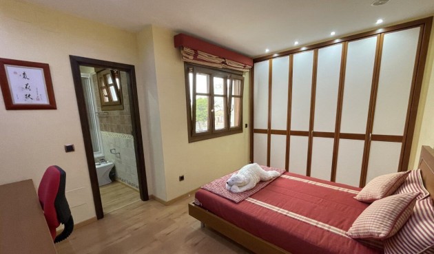 Återförsäljning - Town House -
Torrevieja - Costa Blanca