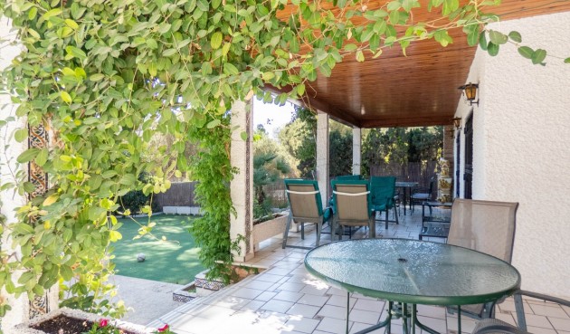 Brukt - Villa -
Dehesa de Campoamor - Costa Blanca