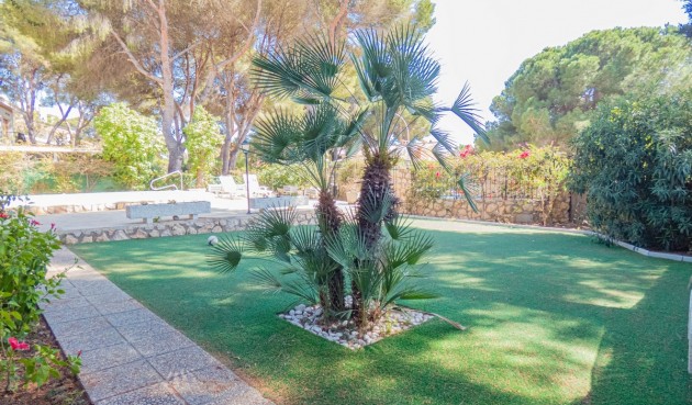 Brukt - Villa -
Dehesa de Campoamor - Costa Blanca