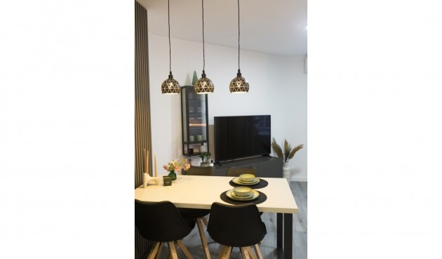 Återförsäljning - Apartment -
Torrevieja - Costa Blanca