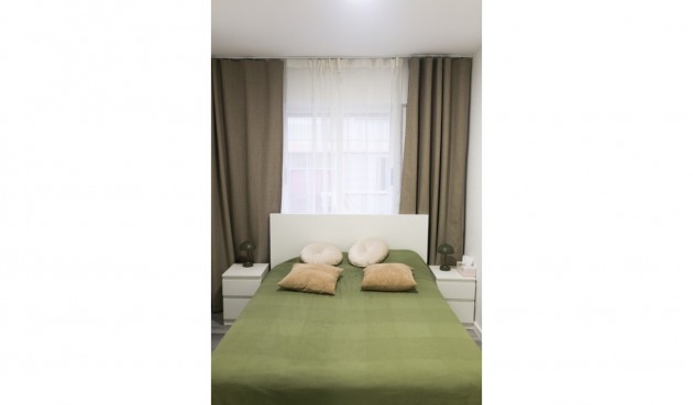 Återförsäljning - Apartment -
Torrevieja - Costa Blanca