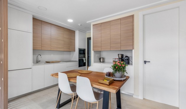 Återförsäljning - Apartment -
Torrevieja - Costa Blanca