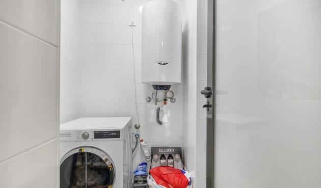 Återförsäljning - Apartment -
Torrevieja - Costa Blanca