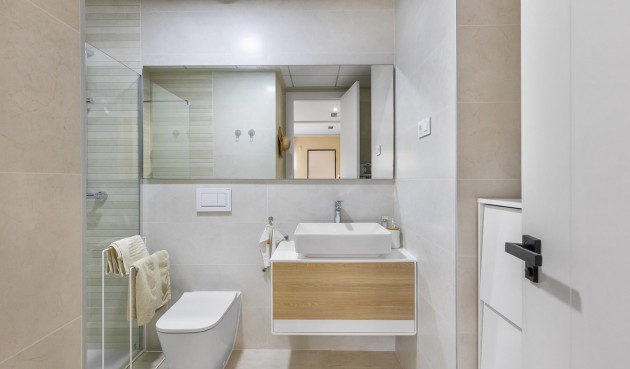 Återförsäljning - Apartment -
Torrevieja - Costa Blanca