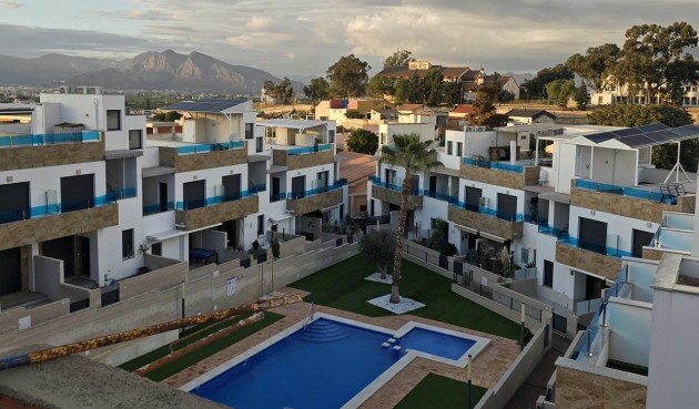 Nybyggnation - Town House -
Bigastro - pueblo