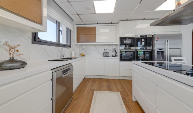 Reventa - Villa -
Torrevieja - Costa Blanca