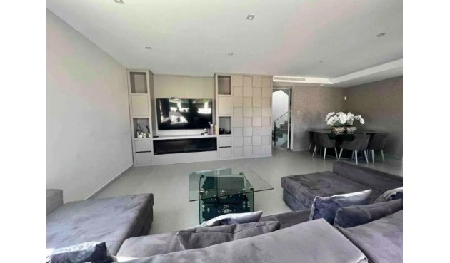 Brukt - Villa -
Los Balcones - Costa Blanca