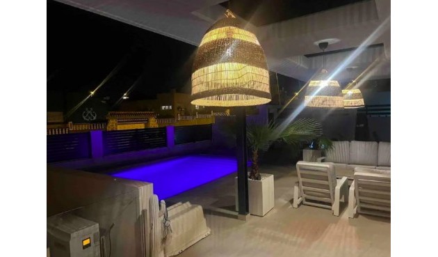 Brukt - Villa -
Los Balcones - Costa Blanca