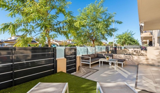 Brukt - Apartment -
Pilar de la Horadada - Pueblo Latino