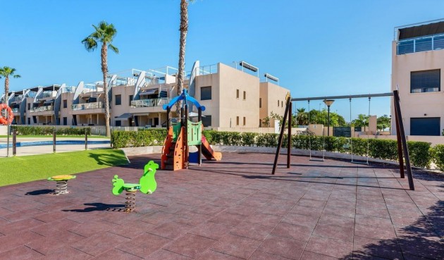 Brukt - Apartment -
Pilar de la Horadada - Pueblo Latino