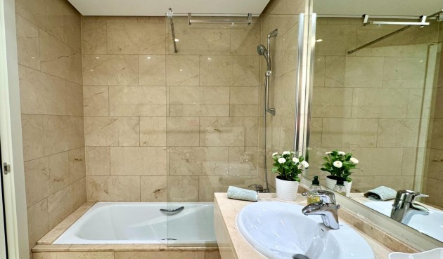 Brukt - Villa -
Orihuela - Las Colinas Golf