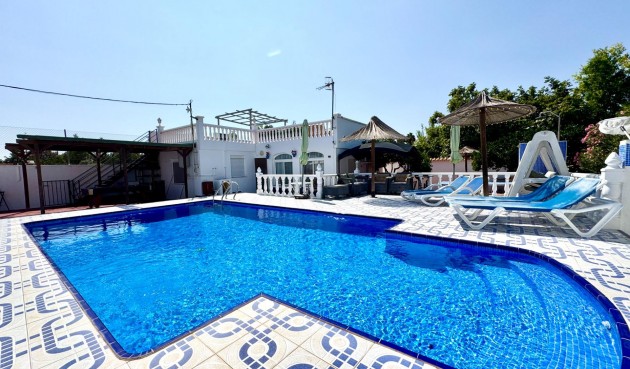 Återförsäljning - Villa -
Dolores - Comunidad Valenciana