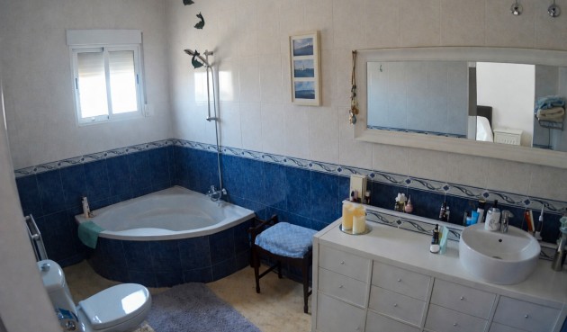 Återförsäljning - Villa -
Pliego - Inland