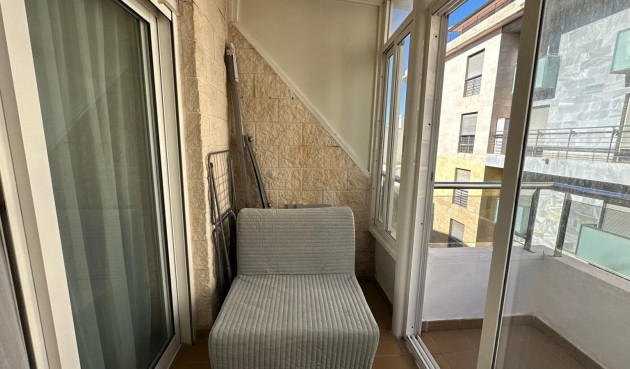 Återförsäljning - Apartment -
Torrevieja - Estacion De Autobuses