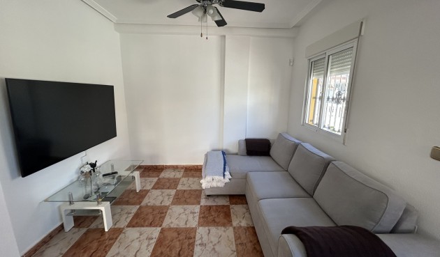 Återförsäljning - Town House -
Cabo Roig - Costa Blanca