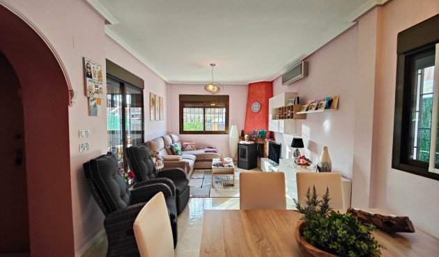 Brukt - Villa -
Guardamar del Segura - Costa Blanca