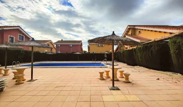 Brukt - Villa -
Guardamar del Segura - Costa Blanca