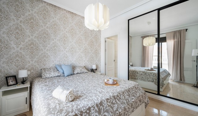 Reventa - Town House -
San Miguel de Salinas - Inland