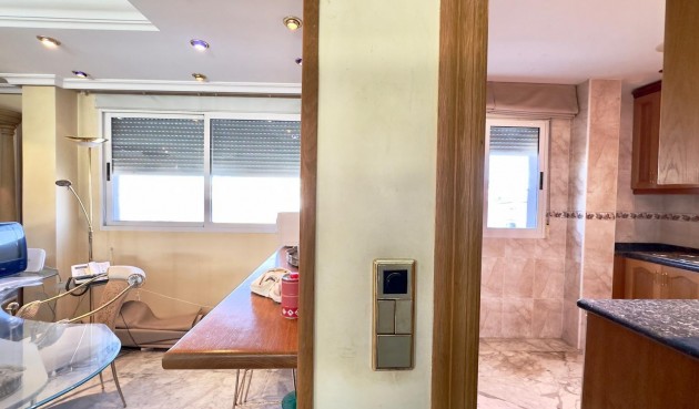 Återförsäljning - Takvåning -
Torrevieja - Centro