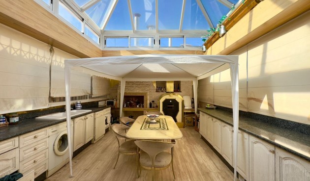 Återförsäljning - Takvåning -
Torrevieja - Centro