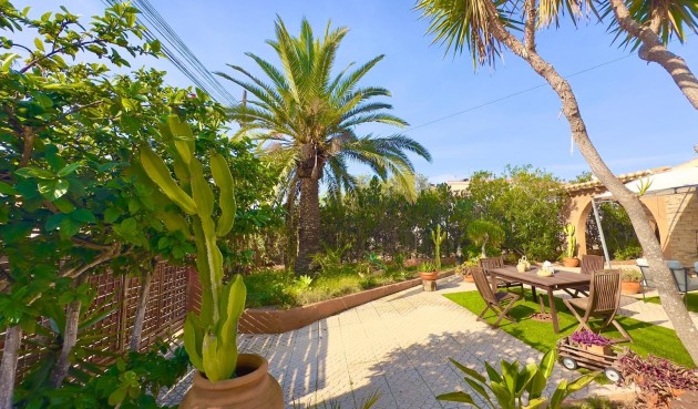 Brukt - Villa -
Torrevieja - Torreblanca