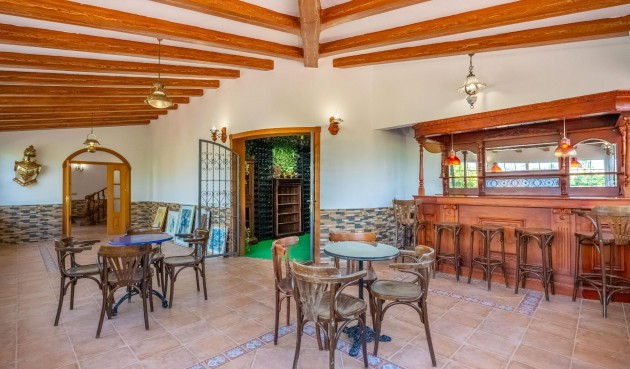 Resale - Villa -
Torrevieja - El Chaparral