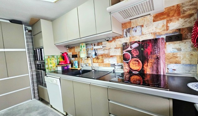 Brukt - Apartment -
Torrevieja - Playa De Los Naufragos