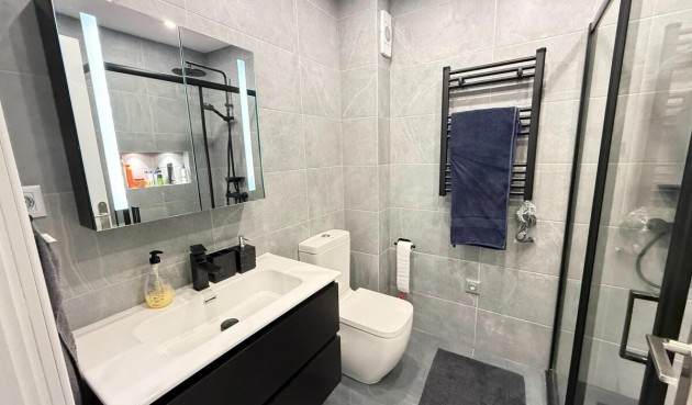 Återförsäljning - Apartment -
Torrevieja - Costa Blanca