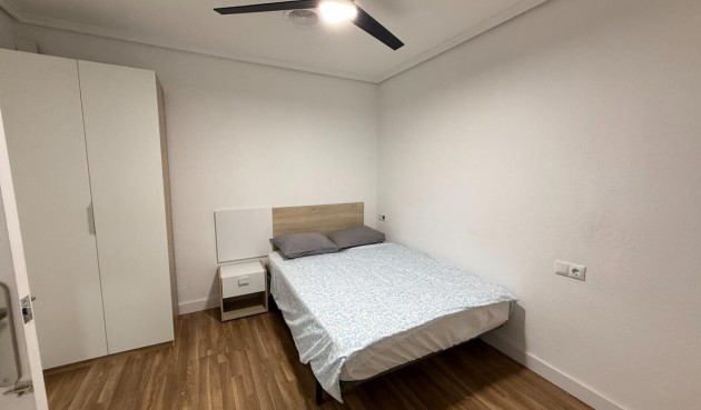 Återförsäljning - Apartment -
Torrevieja - Costa Blanca