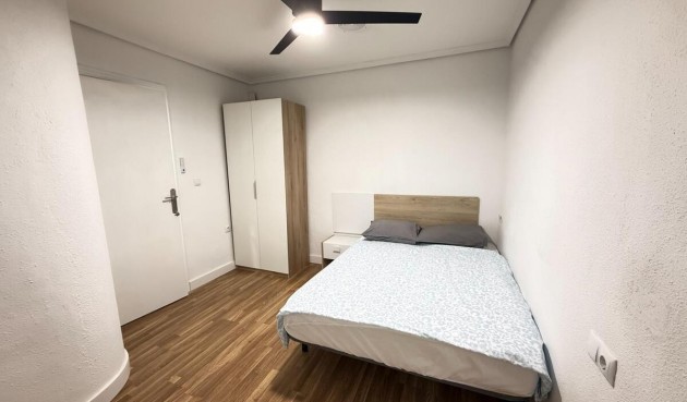 Återförsäljning - Apartment -
Torrevieja - Costa Blanca