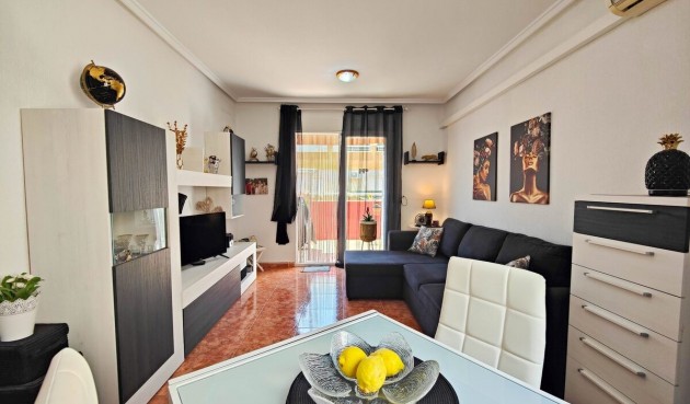 Återförsäljning - Takvåning -
Torrevieja - Costa Blanca