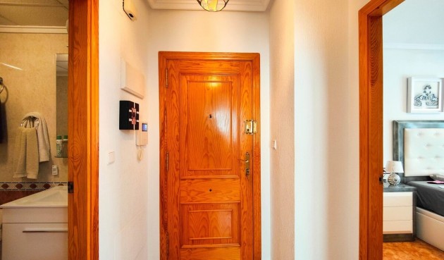 Återförsäljning - Takvåning -
Torrevieja - Costa Blanca