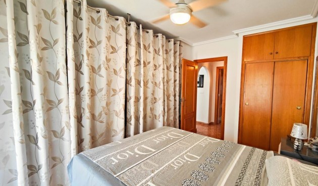 Återförsäljning - Takvåning -
Torrevieja - Costa Blanca