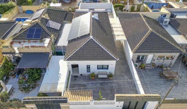 Reventa - Villa -
Torrevieja - Costa Blanca