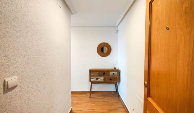 Reventa - Ático -
Torrevieja - Costa Blanca