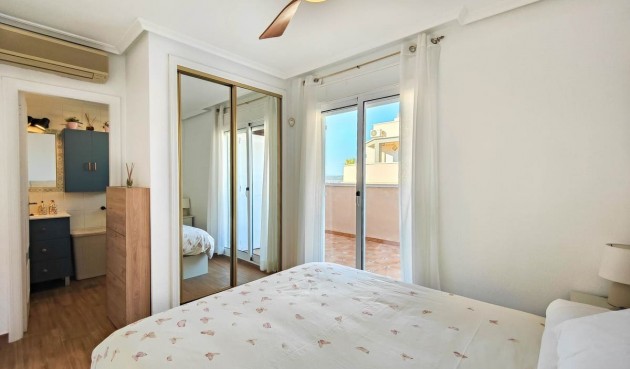 Reventa - Ático -
Torrevieja - Costa Blanca