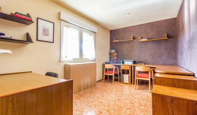 Brukt - Villa -
Yecla - Inland