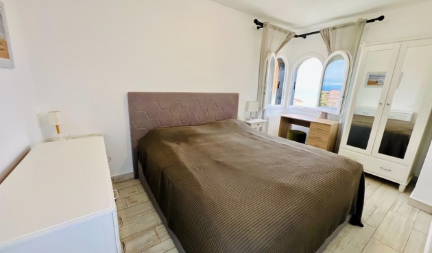 Brukt - Apartment -
Torrevieja - Miramar - Torre Del Moro