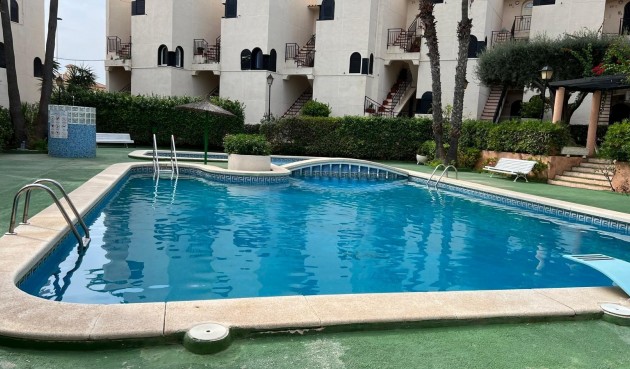 Brukt - Apartment -
Torrevieja - Miramar - Torre Del Moro