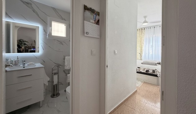 Reventa - Apartment -
Torrevieja - Urb. Calas Blancas III