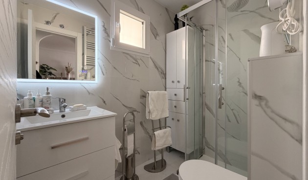 Reventa - Apartment -
Torrevieja - Urb. Calas Blancas III