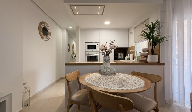 Brukt - Apartment -
Torrevieja - Costa Blanca