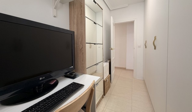 Brukt - Apartment -
Torrevieja - Costa Blanca