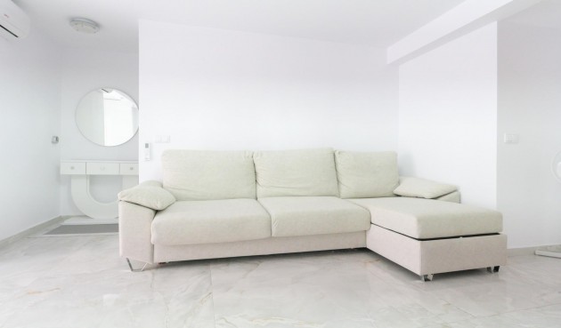 Brukt - Town House -
Torrevieja - Punta Prima