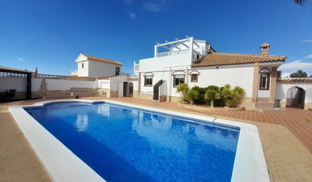 Brukt - Villa -
Mazarron - Camposol