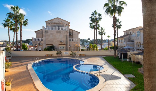 Brukt - Town House -
Orihuela Costa - Las Filipinas