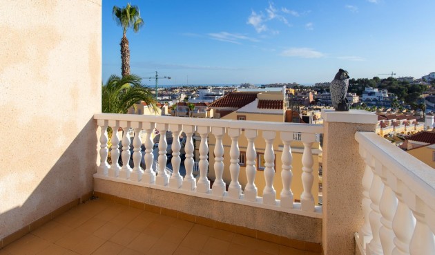 Brukt - Town House -
Orihuela Costa - Las Filipinas