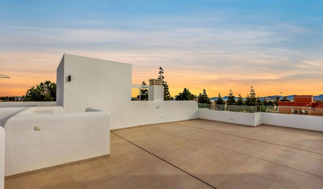 Nybygg - Toppleilighet -
Los Alcazares - La Serena Golf