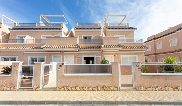 Brukt - Villa -
Orihuela Costa - Costa Blanca
