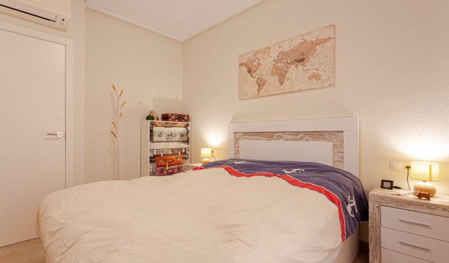 Brukt - Villa -
Orihuela Costa - Costa Blanca